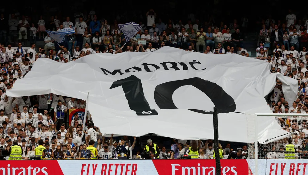 Homenaje de despedida de Carlo Ancelotti y Luca Modric Homenaje de despedida de Carlo Ancelotti y Luca Modric